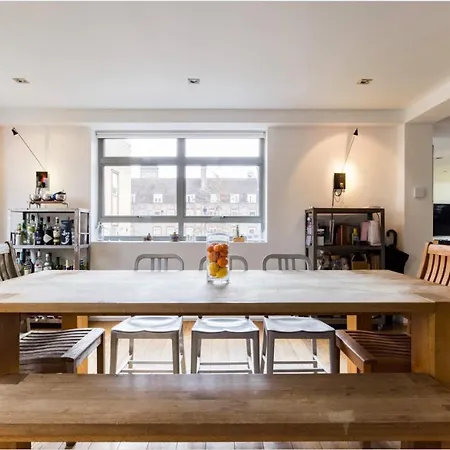 Stunning 3 Bedroom, 3 Bathroom Duplex With Terrace London Exterior photo