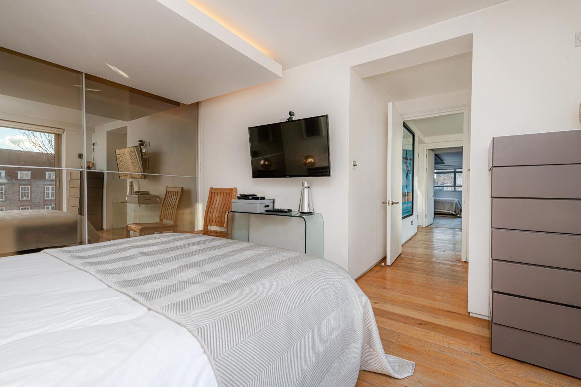 Апартаменты Stunning 3 Bedroom, 3 Bathroom Duplex With Terrace *